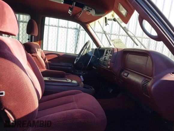 1998 Chevrolet Silverado 1500 with VIN 2GCEC19R6W1108849, listed as a IAAI auction lot 41249475 with 105,709 mi miles and . Bid and sale history available at DreamBid. Image 5.