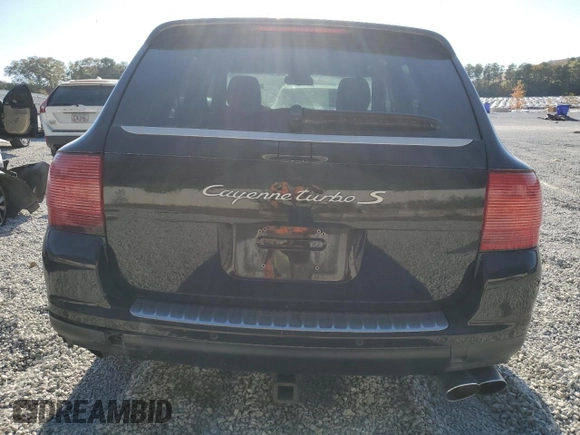 2006 Porsche Cayenne Turbo z VIN WP1AC29P86LA91645, wystawiony jako Copart lot #77609834 z przebiegiem 167 664 mil mil oraz Szkoda całkowita • Salvage title. Historia ofert i sprzedaży dostępna na DreamBid. Obrazek 6.