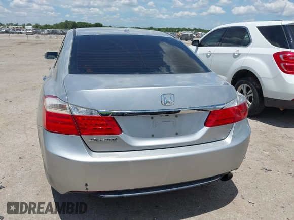 2015 Honda Accord EX-L with VIN 1HGCR2F86FA071607, listed as a IAAI auction lot 42581649 with 206,200 mi miles and . Bid and sale history available at DreamBid. Image 16.