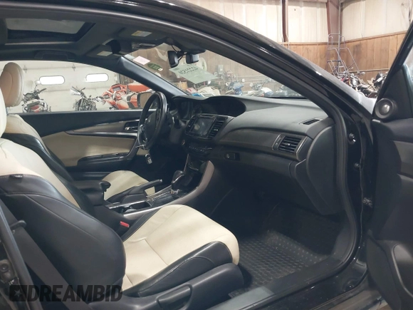 2016 Honda Accord Touring with VIN 1HGCT2B05GA002832, listed as a IAAI auction lot 42221520 with 217,435 mi miles and . Bid and sale history available at DreamBid. Image 5.