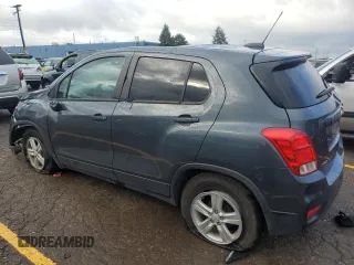 2021 Chevrolet Trax LS z VIN KL7CJKSB7MB331458, wystawiony jako Copart lot #61146094 z przebiegiem 51 419 mil mil oraz Nie do naprawy • Non repairable. Historia ofert i sprzedaży dostępna na DreamBid. Obrazek 2.