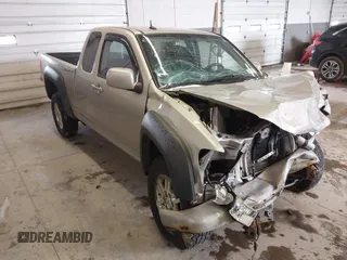 2009 Chevrolet Colorado Work Truck with VIN 1GCDT19E298112116, listed as a IAAI auction lot 41737485 with 104,525 mi miles. Bid and sale history available at carsss.com. Image 1.