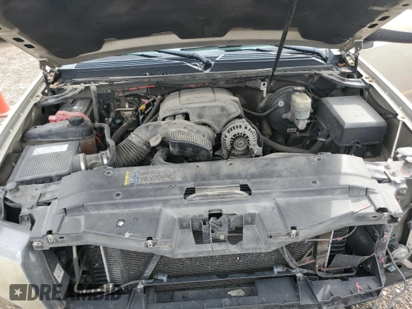 2008 Chevrolet Suburban Commercial with VIN 1GNFC16078R139197, listed as a Copart auction lot 79330764 with 291,325 mi miles and Salvage Title. Bid and sale history available at carsss.com. Image 12.