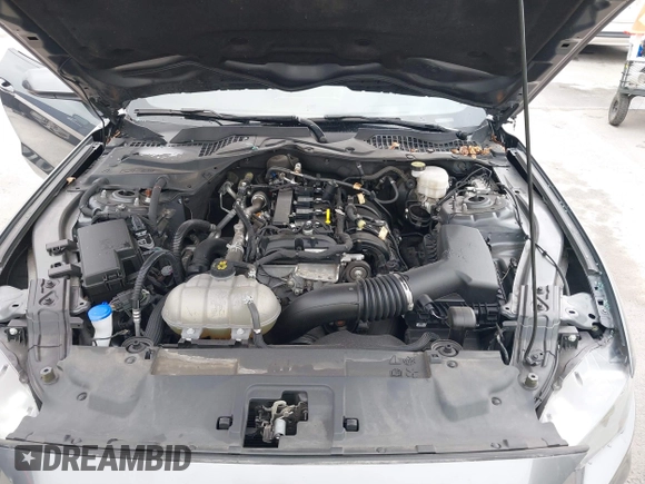 2022 Ford Mustang EcoBoost z VIN 1FA6P8TH4N5105288, wystawiony jako IAAI lot #41528117 z przebiegiem 44 424 mil mil oraz . Historia ofert i sprzedaży dostępna na DreamBid. Obrazek 10.