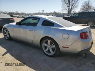 2010 Ford Mustang GT with VIN 1ZVBP8CH8A5143204, listed as a Copart auction lot 47880645 with 75,040 mi miles and Salvage Title. Bid and sale history available at carsss.com. Image 2.