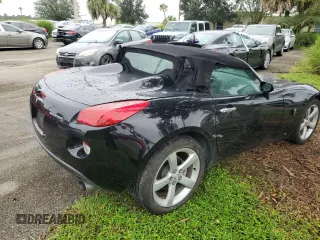 2006 Pontiac Solstice z VIN 1G2MB33B56Y000343, wystawiony jako Copart lot #74567004 z przebiegiem Nie podano mil oraz Szkoda całkowita • Salvage title. Historia ofert i sprzedaży dostępna na DreamBid. Obrazek 3.