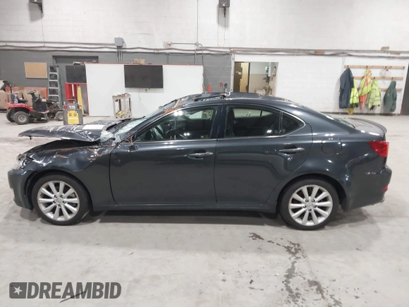 2009 Lexus IS 250 with VIN JTHCK262992031405, listed as a IAAI auction lot 41892158 with 116,419 mi miles. Bid and sale history available at carsss.com. Image 14.