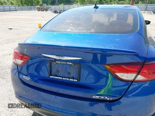 2015 Chrysler 200 C with VIN 1C3CCCCG1FN549043, listed as a IAAI auction lot 41985560 with 178,265 mi miles and . Bid and sale history available at carsss.com. Image 15.