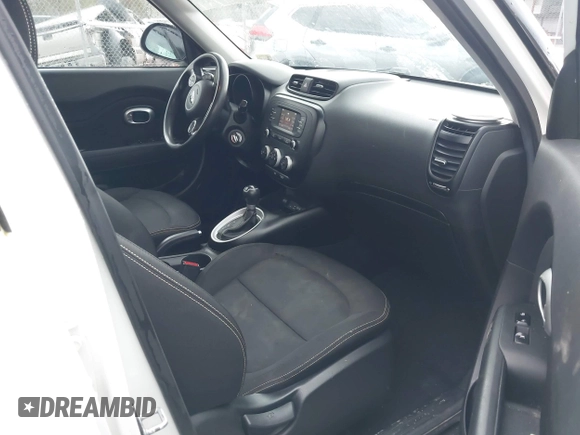 2016 Kia Soul + with VIN KNDJP3A53G7241998, listed as a IAAI auction lot 42016207 with 90,900 mi miles. Bid and sale history available at carsss.com. Image 5.