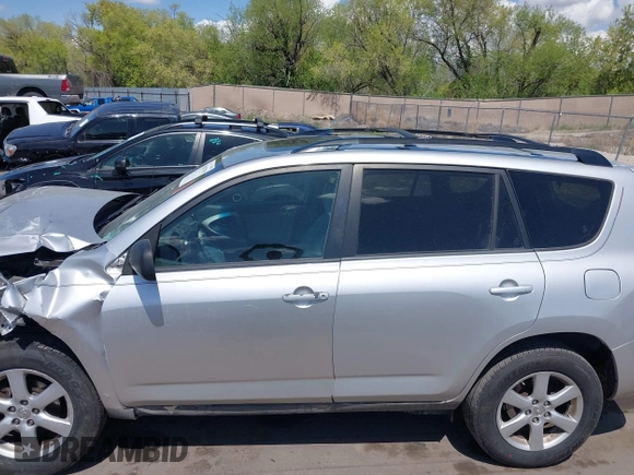 2008 Toyota RAV4 Limited with VIN JTMBK31V686034435, listed as a IAAI auction lot 42087799 with 201,027 mi miles and . Bid and sale history available at DreamBid. Image 14.