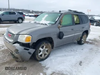 2007 GMC Envoy SLE with VIN 1GKDT13S072246688, listed as a IAAI auction lot 41258265 with 218,001 mi miles. Bid and sale history available at carsss.com. Image 2.