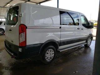 2023 Ford Transit Cargo with VIN 1FTBR1Y80PKA10749, listed as a Copart auction lot 76136724 with 24,809 mi miles and Clean Title. Bid and sale history available at DreamBid. Image 3.