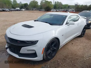 2019 Chevrolet Camaro 2SS with VIN 1G1FH1R79K0138141, listed as a IAAI auction lot 41957998 with 98,283 mi miles and . Bid and sale history available at DreamBid. Image 17.