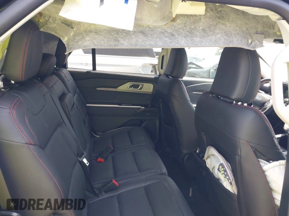 2025 Ford Explorer Active with VIN 1FMUK7DH7SGA99586, listed as a IAAI auction lot 42325672 with 1,960 mi miles and . Bid and sale history available at DreamBid. Image 8.