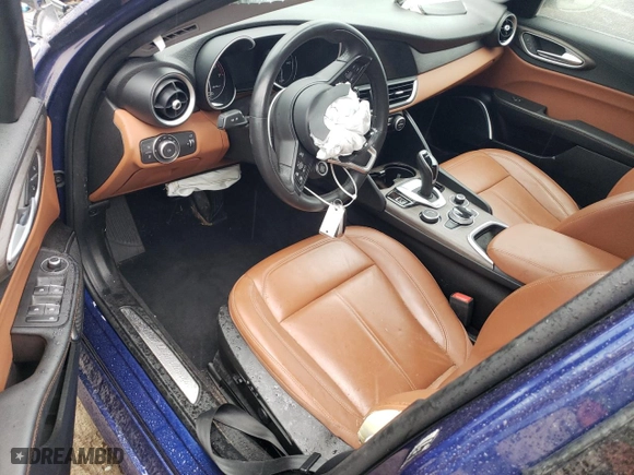 2021 Alfa Romeo Giulia Ti Sport with VIN ZARFAMBN0M7646049, listed as a Copart auction lot 45304455 with 0 mi miles and Non Repairable. Bid and sale history available at carsss.com. Image 8.