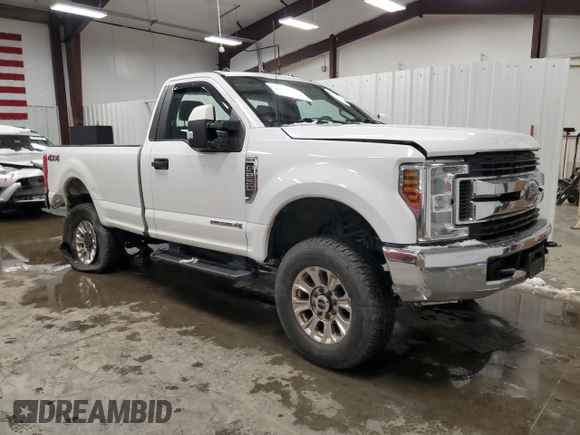 2019 Ford F-250 XLT с VIN 1FTBF2BT9KEC94076, выставлен на аукционе Copart как лот 44670025 с пробегом 120 824 миль миль и Списание • Salvage title. История ставок и продаж доступна на DreamBid. Изображение 4.