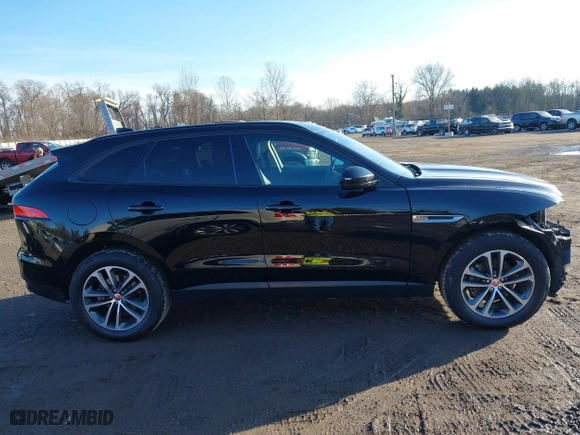 2018 Jaguar F-PACE 25t Premium with VIN SADCJ2FX1JA279629, listed as a IAAI auction lot 41195399 with 74,982 mi miles. Bid and sale history available at carsss.com. Image 14.