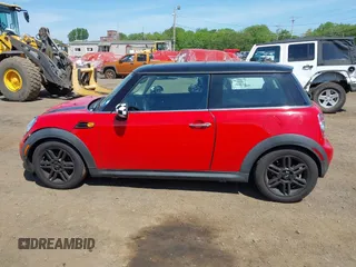 2012 MINI Hardtop with VIN WMWSU3C56CT540636, listed as a IAAI auction lot 42235949 with 118,437 mi miles and . Bid and sale history available at DreamBid. Image 14.
