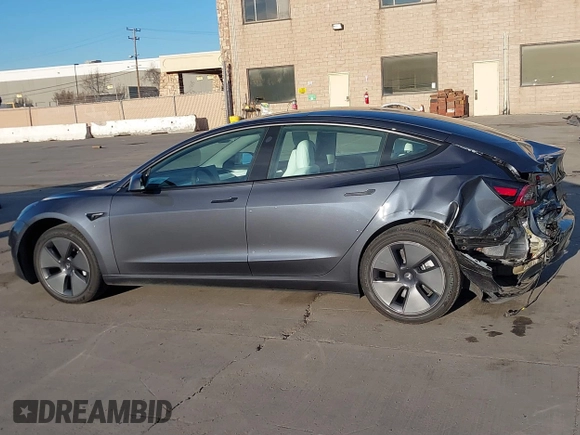 2022 Tesla Model 3 Long Range with VIN 5YJ3E1EB4NF293635, listed as a IAAI auction lot 41388234 with 28,396 mi miles and . Bid and sale history available at DreamBid. Image 15.