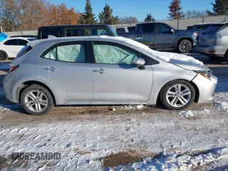 2019 Toyota Corolla Hatchback SE with VIN JTNK4RBE3K3029225, listed as a IAAI auction lot 41633479 with 90,172 mi miles. Bid and sale history available at carsss.com. Image 13.