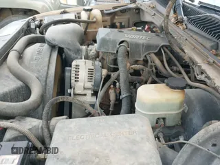 2000 Chevrolet Silverado 1500 LS with VIN 2GCEC19V4Y1374130, listed as a IAAI auction lot 42953070 with 153,252 mi miles and . Bid and sale history available at DreamBid. Image 19.