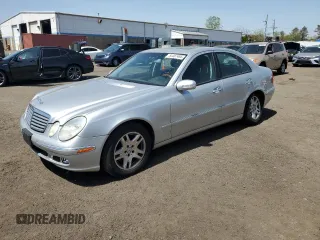 2005 Mercedes-Benz E 320 with VIN WDBUF82J25X175190, listed as a Copart auction lot 54487465 with 162,053 mi miles and Salvage Title. Bid and sale history available at DreamBid. Image 1.