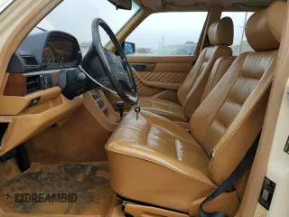 1989 Mercedes-Benz 300 with VIN WDBCA24D2KA430787, listed as a Copart auction lot 50655785 with 145,064 mi miles and Salvage Title. Bid and sale history available at DreamBid. Image 7.