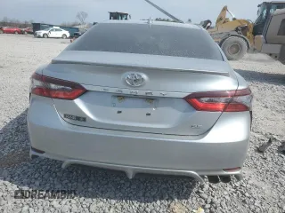 2022 Toyota Camry SE with VIN 4T1G11AK5NU677722, listed as a Copart auction lot 46927405 with 46,786 mi miles and Salvage Title. Bid and sale history available at DreamBid. Image 6.
