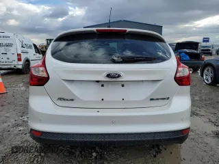 2013 Ford Focus Electric with VIN 1FADP3R44DL352402, listed as a Copart auction lot 45566905 with Not provided miles and Salvage title. Bid and sale history available at DreamBid. Image 6.
