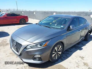 2019 Nissan Altima SL with VIN 1N4BL4EV6KC136118, listed as a IAAI auction lot 41837901 with 101,168 mi miles and . Bid and sale history available at DreamBid. Image 2.