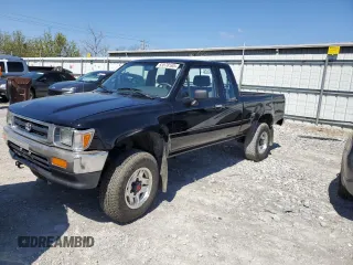 1993 Toyota Pickup z VIN JT4RN13P7P6049713, wystawiony jako Copart lot #53578165 z przebiegiem 151 286 mil mil oraz Czysty tytuł • Clean title. Historia ofert i sprzedaży dostępna na DreamBid. Obrazek 1.