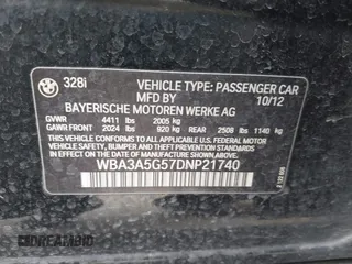 2013 BMW 3 Series 328i z VIN WBA3A5G57DNP21740, wystawiony jako IAAI lot #41616419 z przebiegiem 179 300 mil mil oraz . Historia ofert i sprzedaży dostępna na DreamBid. Obrazek 9.