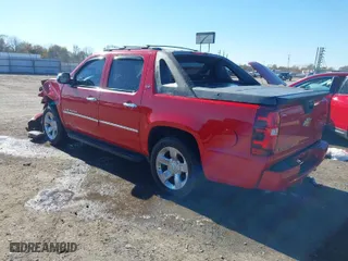 2012 Chevrolet Avalanche LTZ with VIN 3GNTKGE79CG308278, listed as a IAAI auction lot 41036692 with 197,711 mi miles. Bid and sale history available at carsss.com. Image 3.