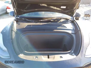 2024 Tesla Model Y Long Range with VIN 7SAYGAEE5RF201368, listed as a IAAI auction lot 41248963 with Not Provided miles and . Bid and sale history available at DreamBid. Image 10.