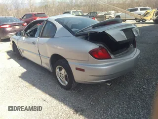 2004 Pontiac Sunfire z VIN 1G2JB12FX47312852, wystawiony jako IAAI lot #41782326 z przebiegiem Nie podano mil oraz . Historia ofert i sprzedaży dostępna na DreamBid. Obrazek 3.