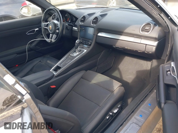 2021 Porsche Cayman with VIN WP0AA2A82MS260377, listed as a IAAI auction lot 40970360 with 23,785 mi miles and . Bid and sale history available at DreamBid. Image 5.