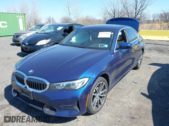 2020 BMW 3 Series 330i xDrive with VIN 3MW5R7J02L8B36382, listed as a IAAI auction lot 41715034 with 67,964 mi miles. Bid and sale history available at carsss.com. Image 18.