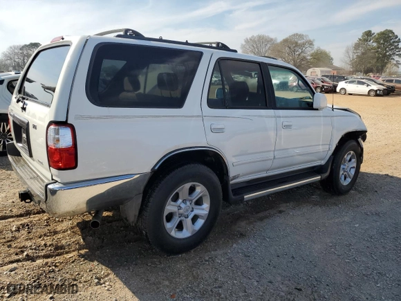 2001 Toyota 4Runner SR5 with VIN JT3GN86RX10183658, listed as a Copart auction lot 46708525 with 248,329 mi miles and Salvage Title. Bid and sale history available at carsss.com. Image 3.