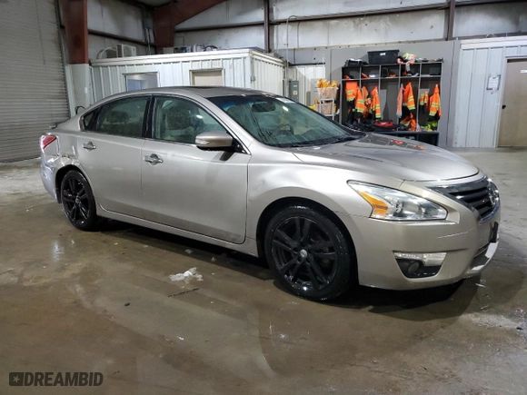 2013 Nissan Altima 3.5 SV with VIN 1N4BL3AP4DC155707, listed as a Copart auction lot 44794015 with 136,409 mi miles and Clean Title. Bid and sale history available at carsss.com. Image 4.