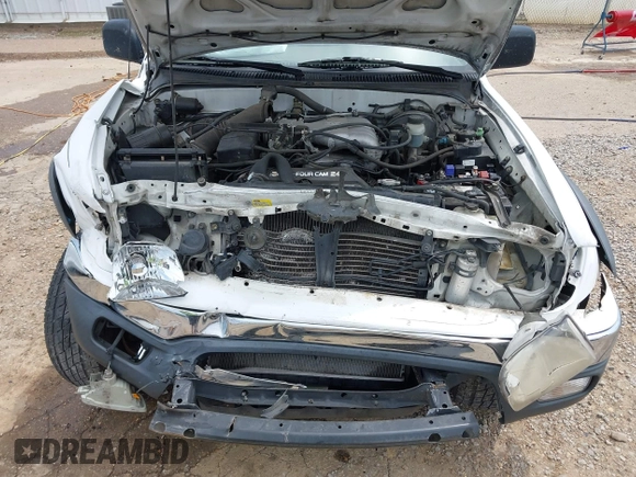 2001 Toyota Tacoma PreRunner z VIN 5TEGN92N11Z738985, wystawiony jako IAAI lot #42145856 z przebiegiem 385 673 mil mil oraz . Historia ofert i sprzedaży dostępna na DreamBid. Obrazek 10.