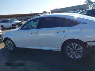 2018 Honda Accord Touring z VIN 1HGCV3F96JA014262, wystawiony jako IAAI lot #41285339 z przebiegiem 86 670 mil mil oraz . Historia ofert i sprzedaży dostępna na DreamBid. Obrazek 15.
