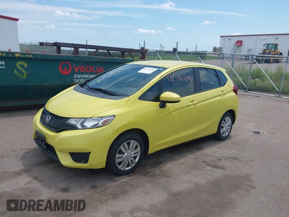 2015 Honda Fit LX z VIN 3HGGK5H58FM768970, wystawiony jako IAAI lot #42760686 z przebiegiem 89 531 mil mil oraz . Historia ofert i sprzedaży dostępna na DreamBid. Obrazek 17.