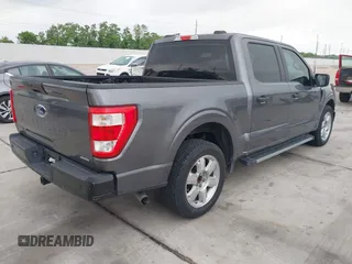 2021 Ford F-150 XL с VIN 1FTEW1CP9MFC03913, выставлен на аукционе IAAI как лот 42094145 с пробегом 58 147 миль миль и . История ставок и продаж доступна на DreamBid. Изображение 4.