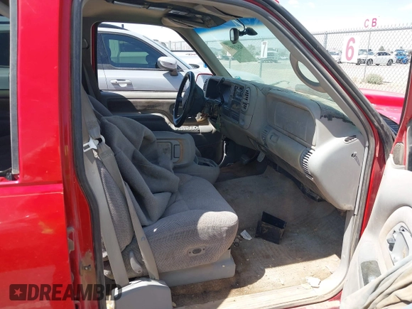 1998 GMC Suburban with VIN 3GKEC16R0WG507627, listed as a IAAI auction lot 42473984 with 200,064 mi miles and . Bid and sale history available at DreamBid. Image 5.