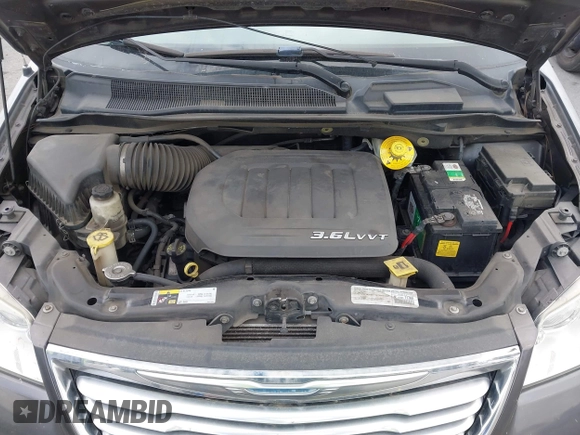 2015 Chrysler Town & Country Touring with VIN 2C4RC1BGXFR655330, listed as a IAAI auction lot 42181430 with 148,195 mi miles and . Bid and sale history available at DreamBid. Image 10.