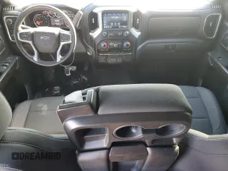 2021 Chevrolet Silverado 1500 RST with VIN 3GCUYEET2MG406048, listed as a Copart auction lot 88330495 with 21,692 mi miles and Salvage Title. Bid and sale history available at carsss.com. Image 8.