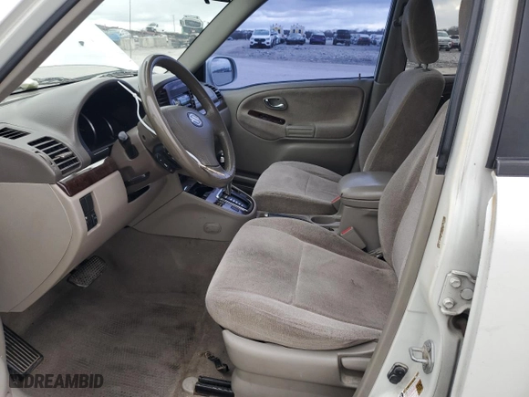 2005 Suzuki XL-7 LX with VIN JS3TX92V454106667, listed as a Copart auction lot 85787064 with 247,951 mi miles and Salvage Title. Bid and sale history available at carsss.com. Image 7.