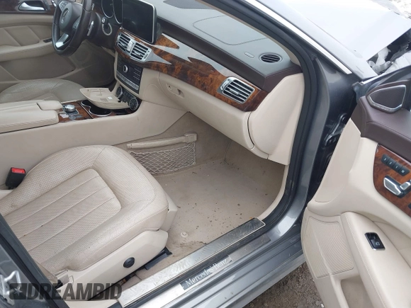 2015 Mercedes-Benz CLS 400 с VIN WDDLJ6HB7FA134757, выставлен на аукционе IAAI как лот 41629984 с пробегом 112 169 миль миль и . История ставок и продаж доступна на DreamBid. Изображение 5.