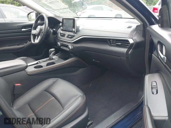 2022 Nissan Altima SR z VIN 1N4BL4CV9NN356767, wystawiony jako IAAI lot #42222461 z przebiegiem 58 505 mil mil oraz . Historia ofert i sprzedaży dostępna na DreamBid. Obrazek 5.