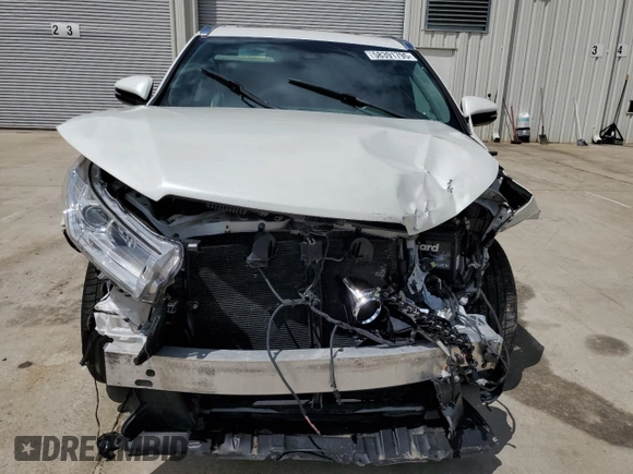 2017 Toyota Highlander Limited with VIN 5TDYZRFH8HS202829, listed as a Copart auction lot 58391795 with 81,957 mi miles and Salvage title. Bid and sale history available at DreamBid. Image 5.
